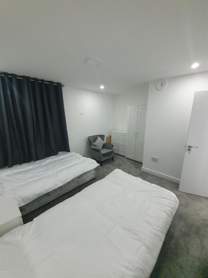 Beautiful Rooms Shaw St And Pine St Bury  Zewnętrze zdjęcie