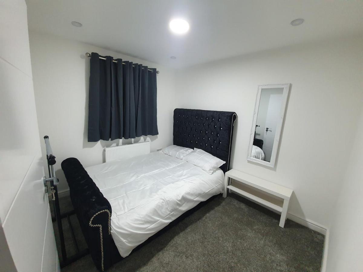 Beautiful Rooms Shaw St And Pine St Bury  Zewnętrze zdjęcie