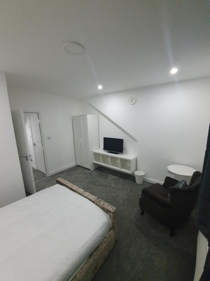 Beautiful Rooms Shaw St And Pine St Bury  Zewnętrze zdjęcie