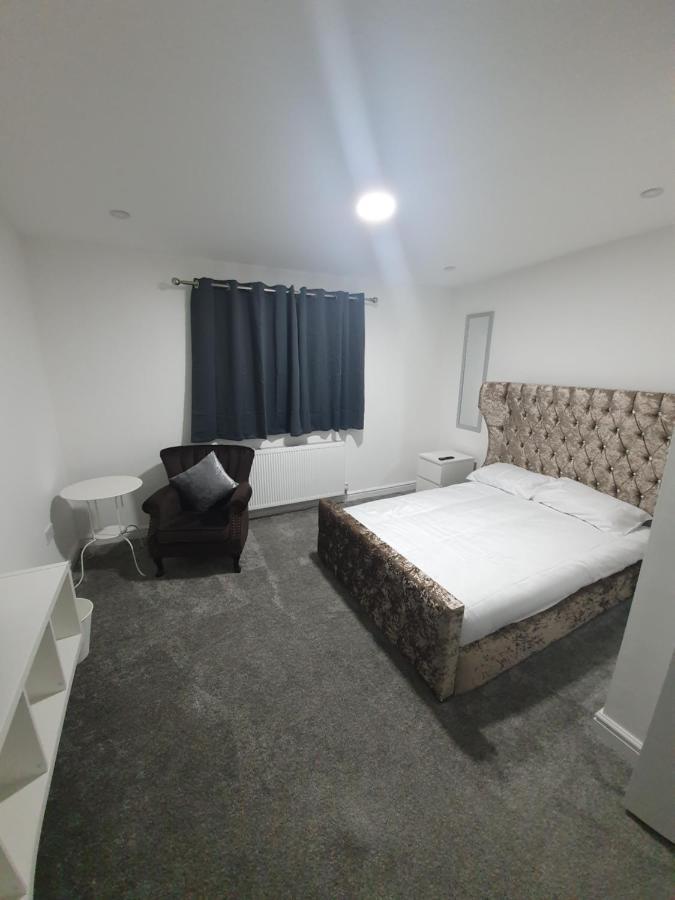 Beautiful Rooms Shaw St And Pine St Bury  Zewnętrze zdjęcie
